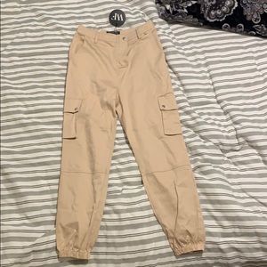 White fox boutique cargo pants